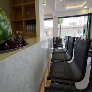 Olympus Thalassea Boutique
